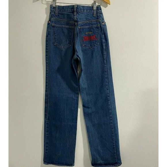1970's Vintage Women's Levis Jeans Embroidered Pocket Blue High Rise 9 25" Waist - Picture 1 of 11